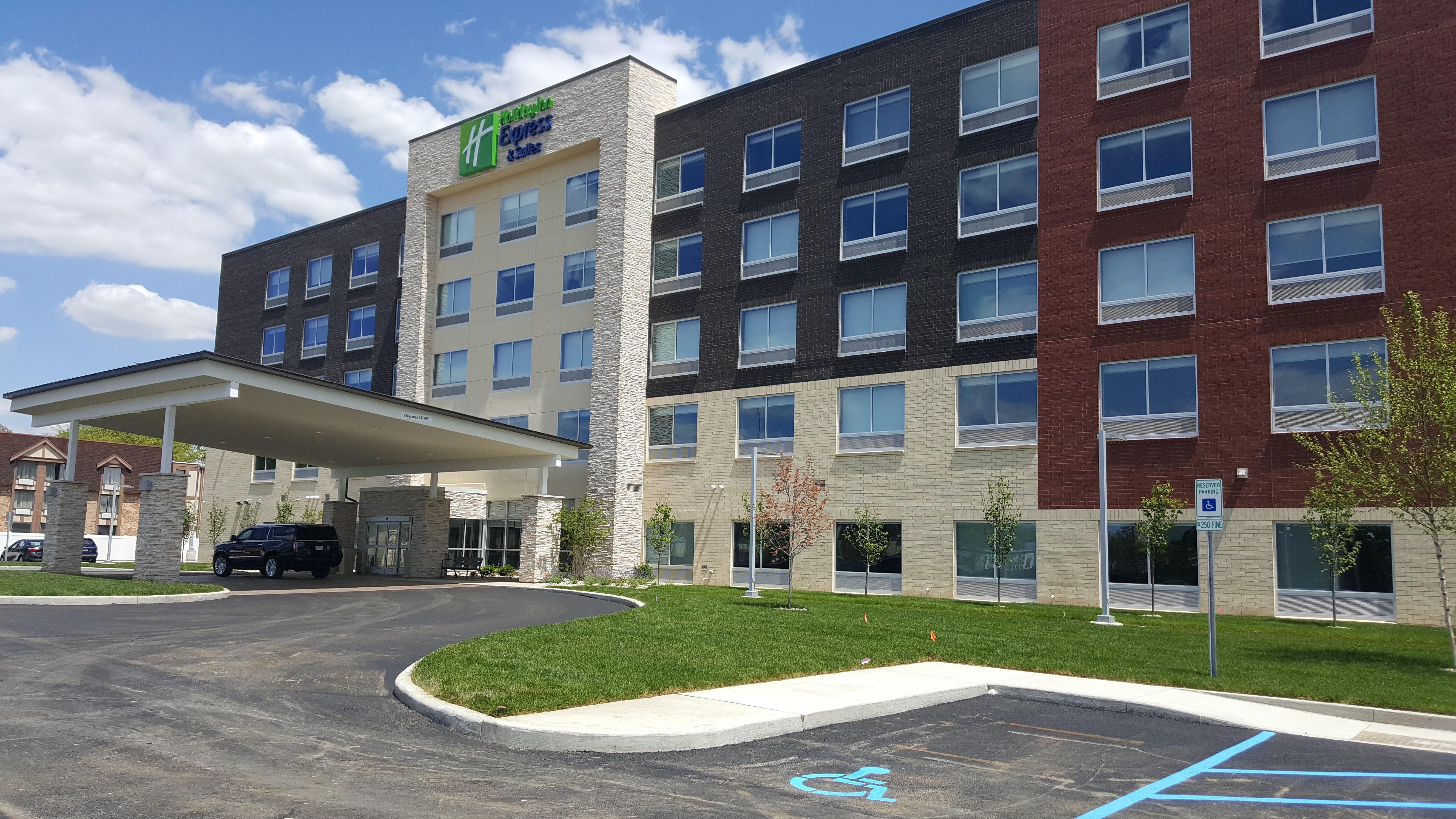 Holiday Inn Express & Suites Toledo West By Ihg Eksteriør bilde