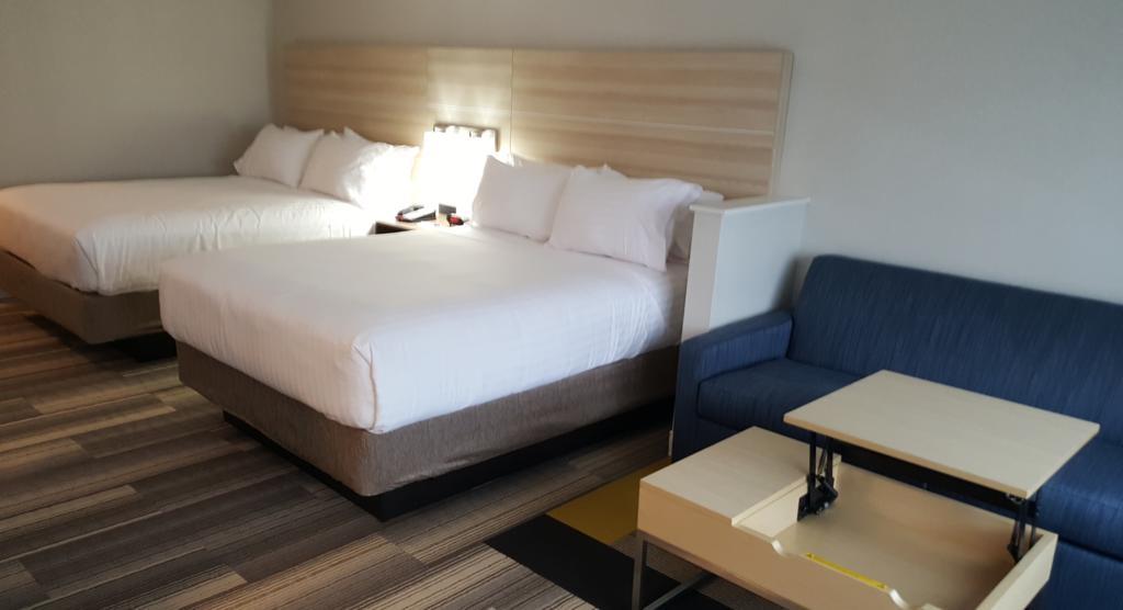 Holiday Inn Express & Suites Toledo West By Ihg Eksteriør bilde